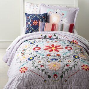 Land of Nod La Baja Garden Twin Quilt and Standard Sham Set